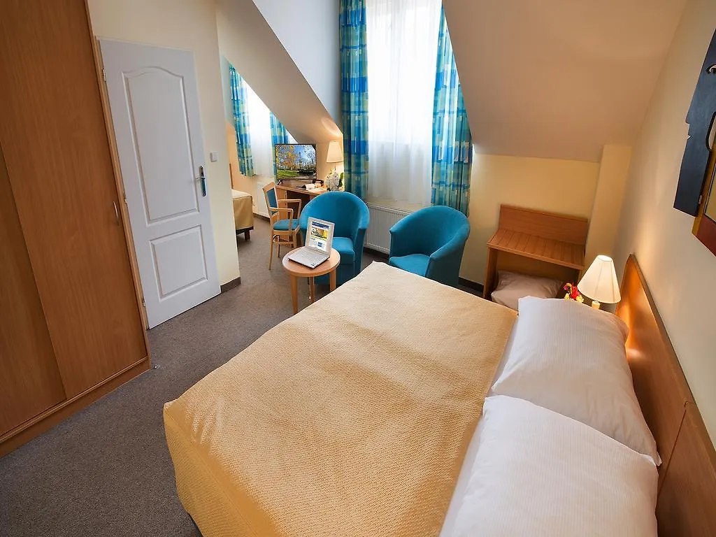 Ea Hotel Tosca Prague