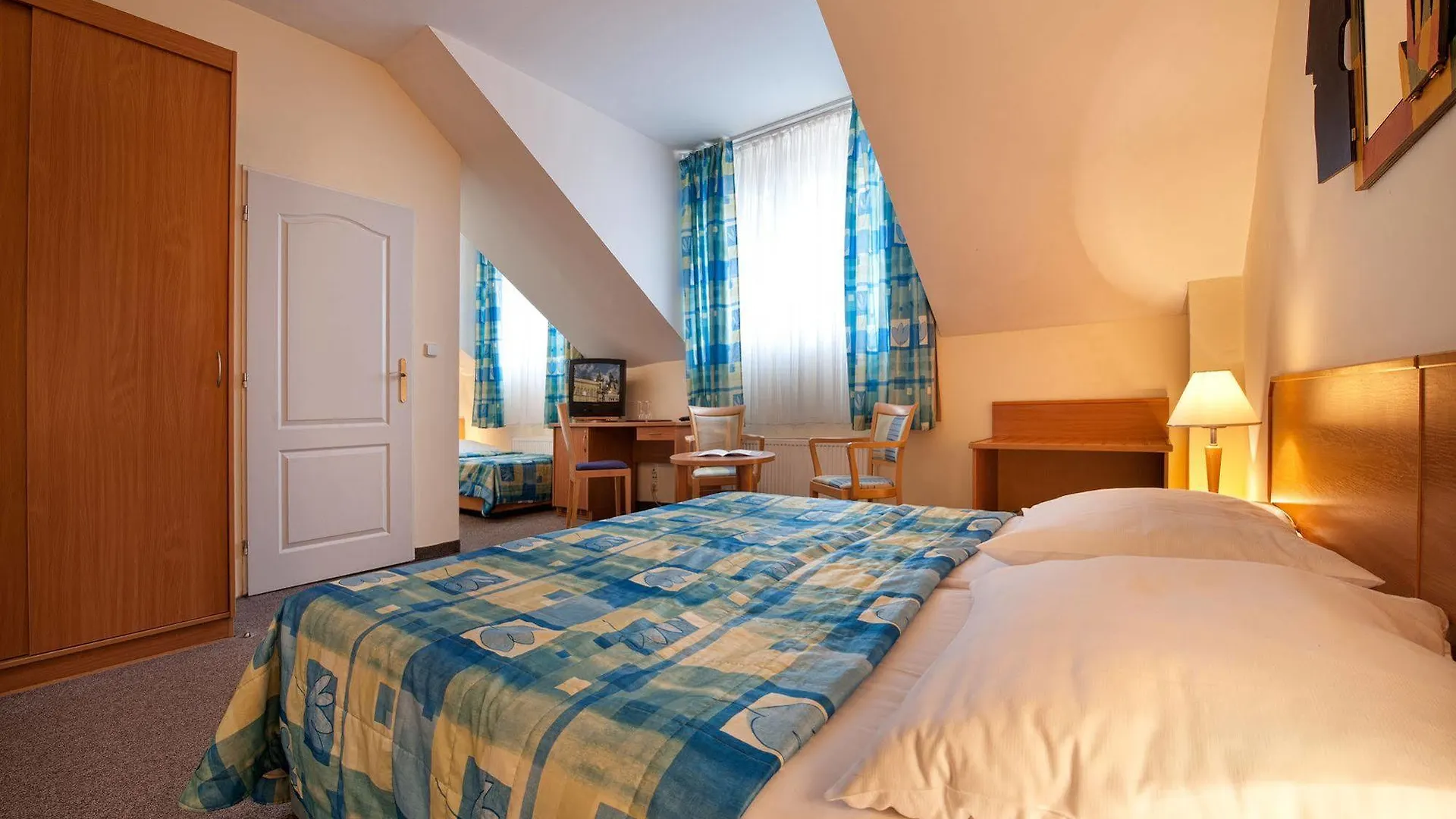 Ea Hotel Tosca Prague