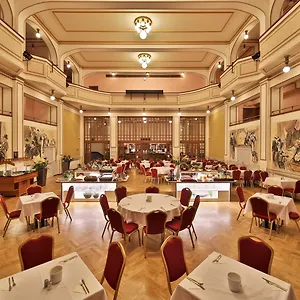 4* Otel Ariston