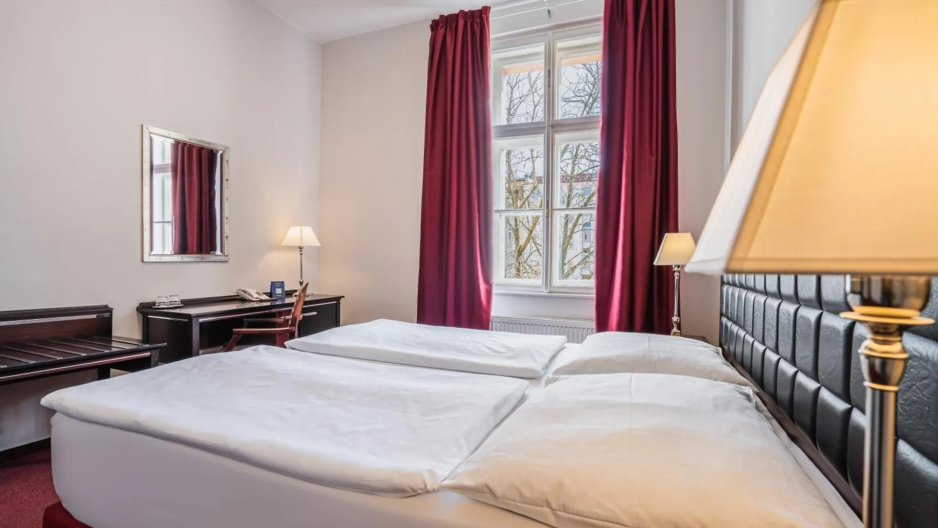 ***  EA Hotel Tosca Praga Repubblica Ceca